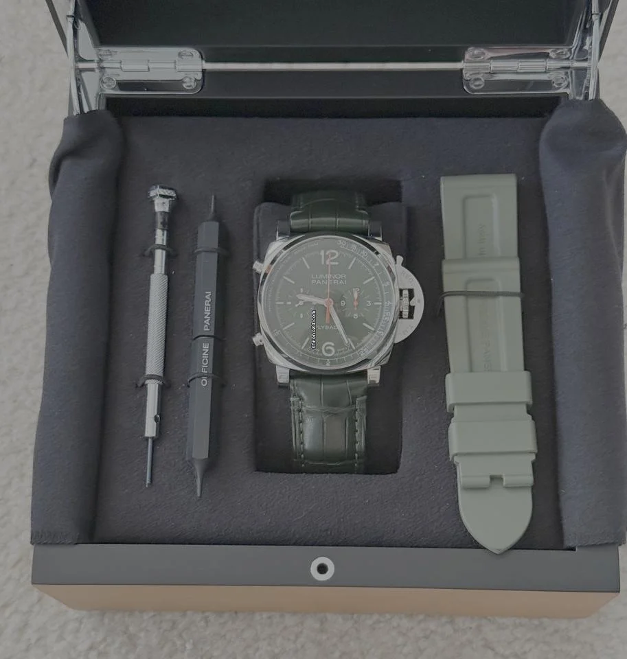 Panerai Luminor Chrono Flyback Verde Militare LIMITED EDITION. SOLD OUT.