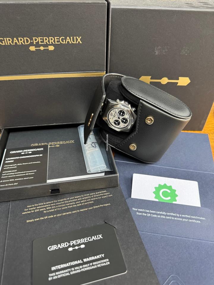 Girard Perregaux Laureato “Panda” Full set, gently worn with chrono24 certifciation 5 Girard Perregaux Laureato “Panda” Full set, gently worn with chrono24 certifciation