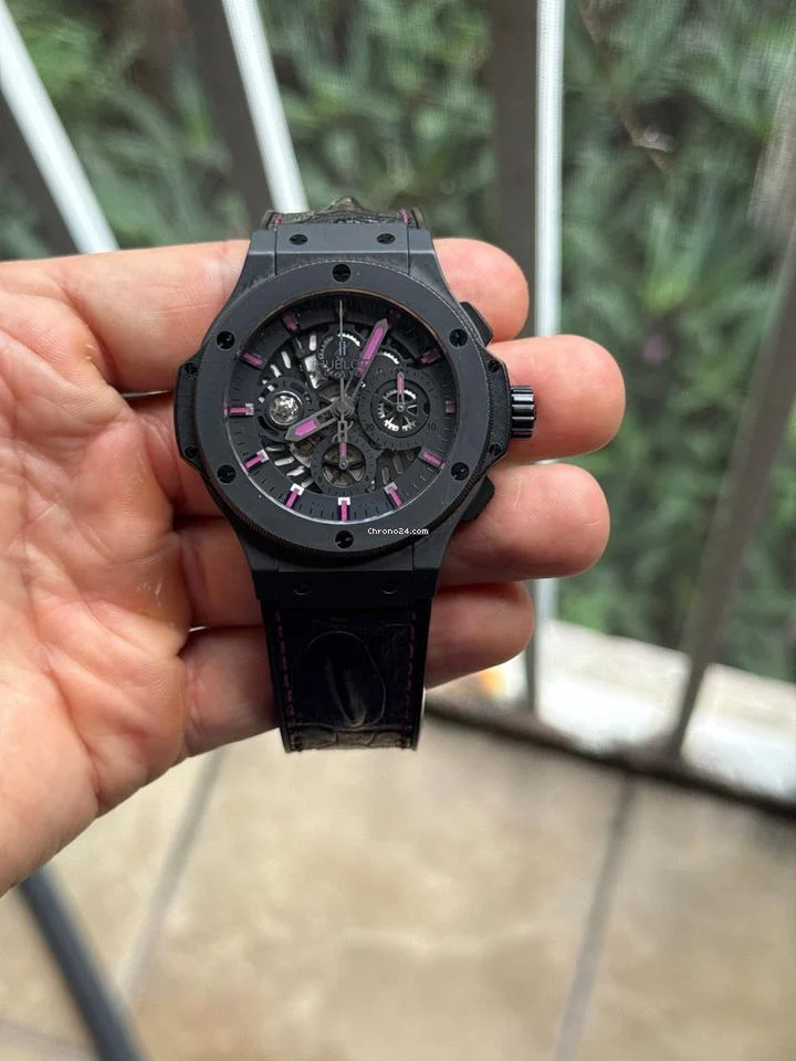 Hublot Big bang Aero Bang 2017 Big Bang Skeleton Dial Crown Of Light Box & Papers