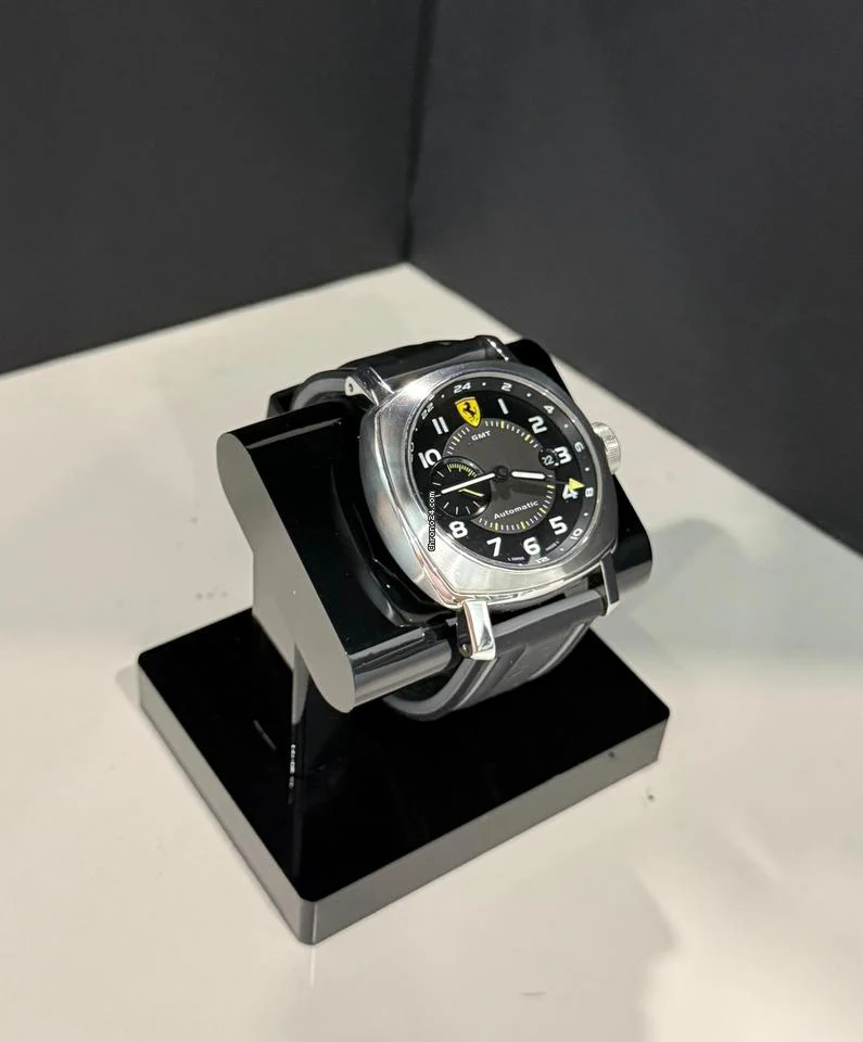 Panerai Ferrari Gmt Scuderia Ferrari Engineerd By Officine Panerai Full Set