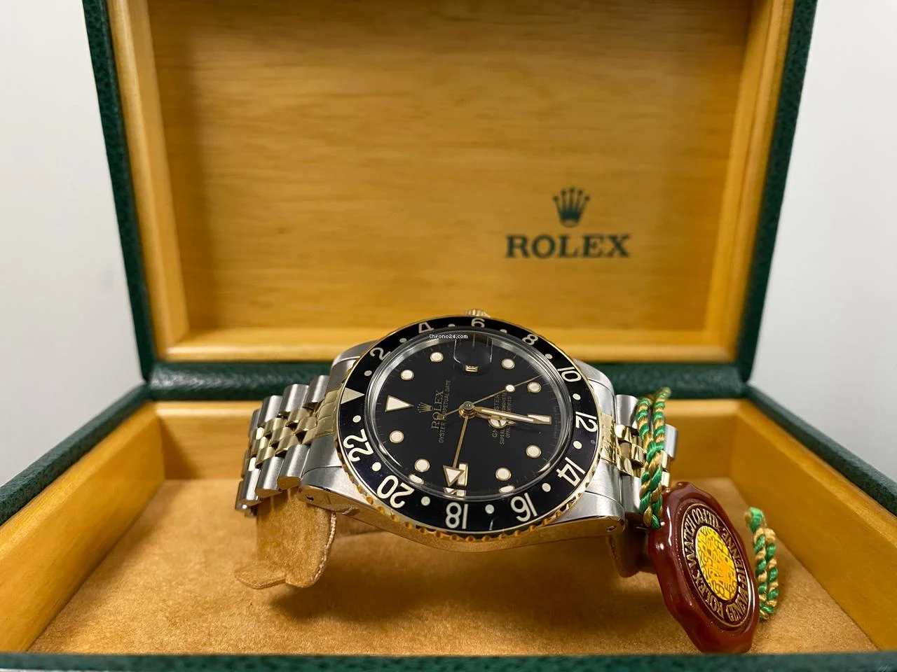 Rolex Very Good Condition 1985 GMT-Master 2-Tone Black Dial 16753