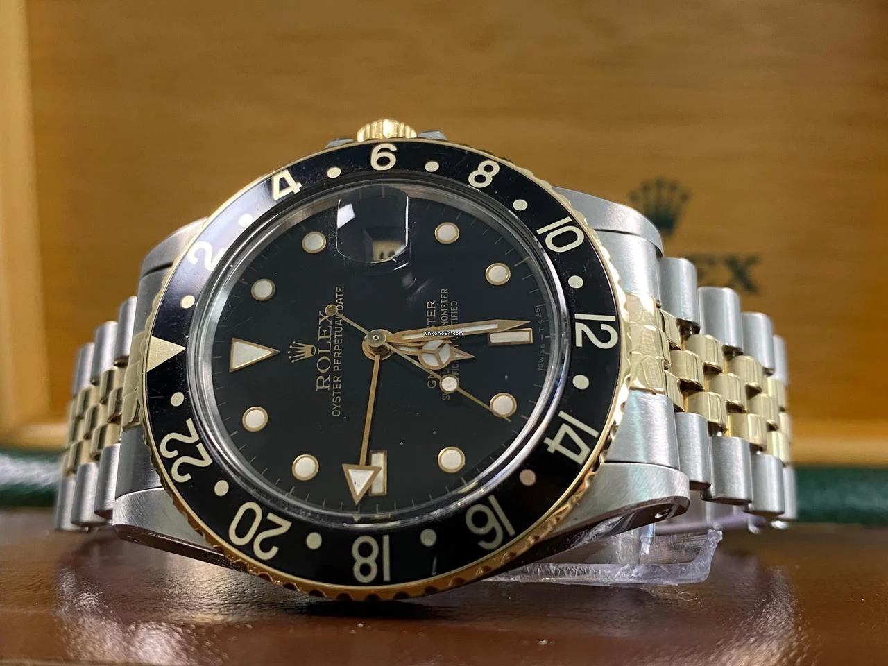 Rolex Very Good Condition 1985 GMT-Master 2-Tone Black Dial 16753 9 Rolex Very Good Condition 1985 GMT-Master 2-Tone Black Dial 16753