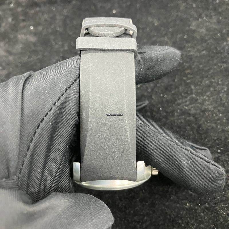 Girard Perregaux Ferrari F1-047 49500.0.10.665