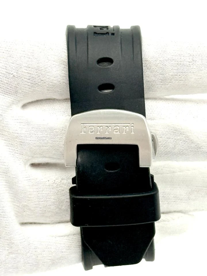 Panerai Ferrari Rattrapante Rare FER00010, very good condition, 45mm