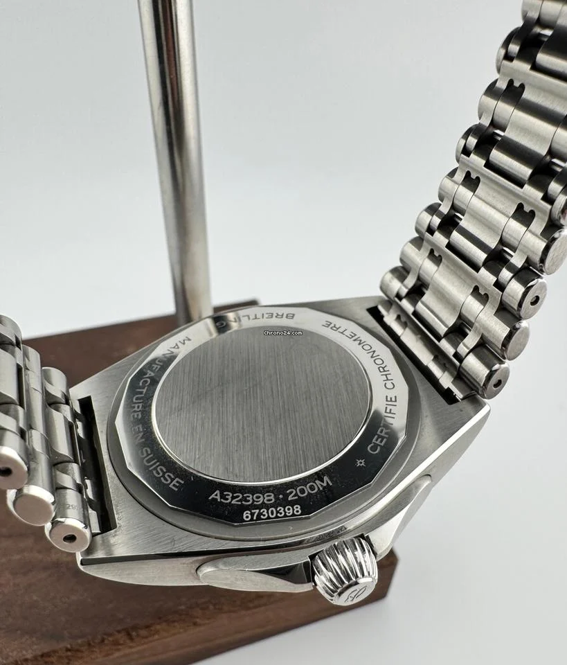 Breitling Chronomat GMT 2023 BOX + WARRANTY CARD 10 Breitling Chronomat GMT 2023 BOX + WARRANTY CARD
