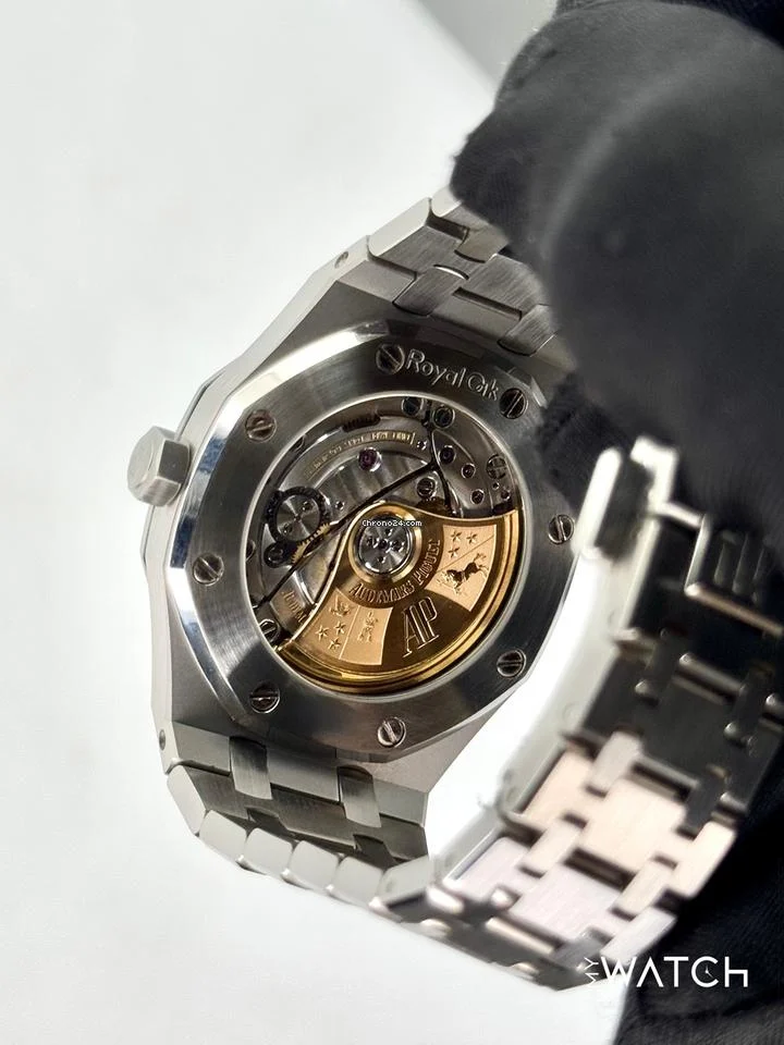 Audemars Piguet 2016 Royal Oak 37mm 15450ST Stainless Steel White Grande Tapisserie Dial