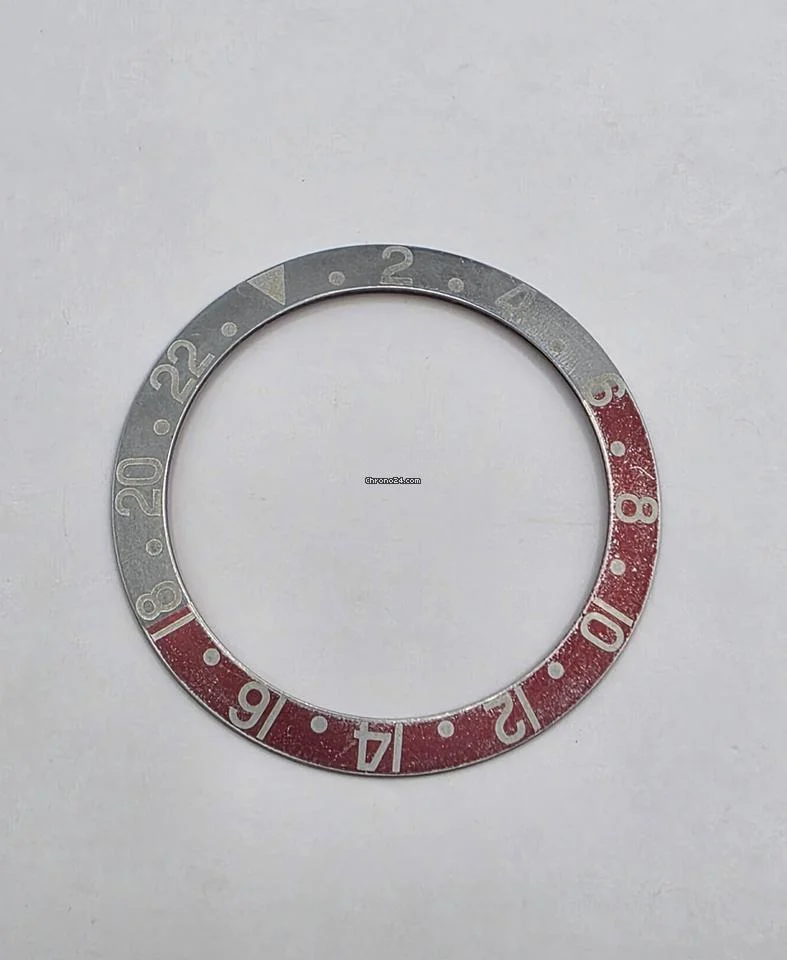 Rolex Vintage Red Back ghost faded bezel inlay 1675 GMT-Master pepsi, serif