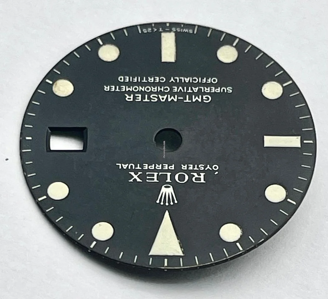 Rolex 1675 GMT-Master Long E Dial 6 Rolex 1675 GMT-Master Long E Dial
