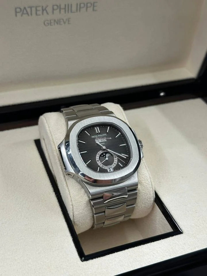 Patek Philippe Nautilus