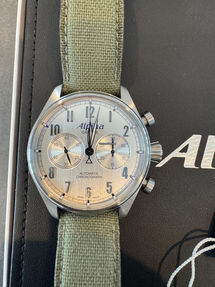 Alpina Chronograph Startimer Aviation With tags, box and original stainless steel bracelet 13 Alpina Chronograph Startimer Aviation With tags, box and original stainless steel bracelet