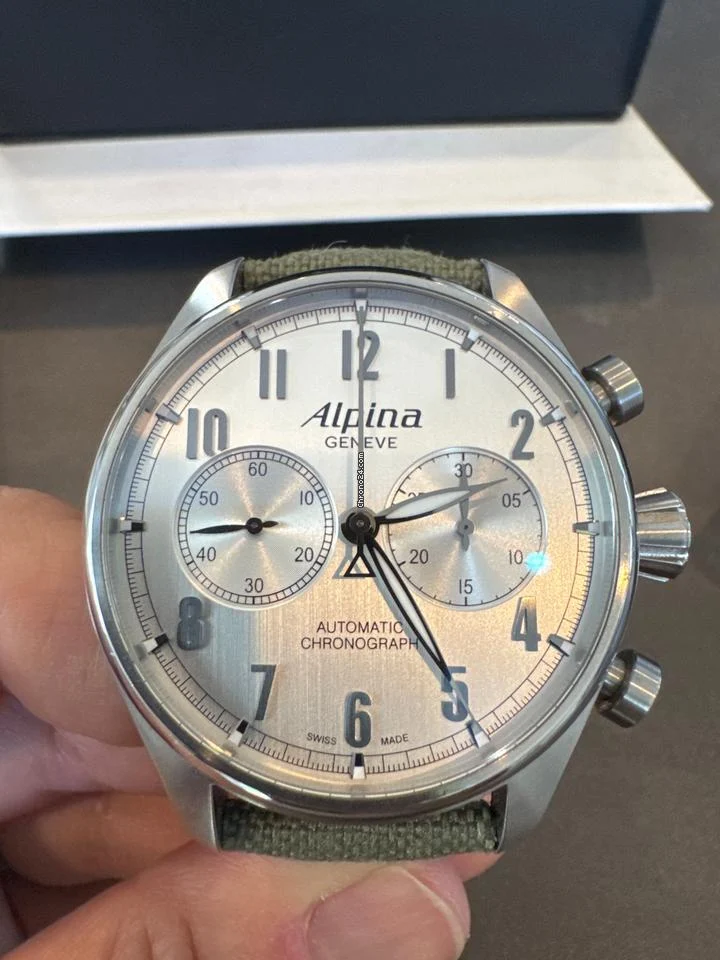 Alpina Chronograph Startimer Aviation With tags, box and original stainless steel bracelet 14 Alpina Chronograph Startimer Aviation With tags, box and original stainless steel bracelet