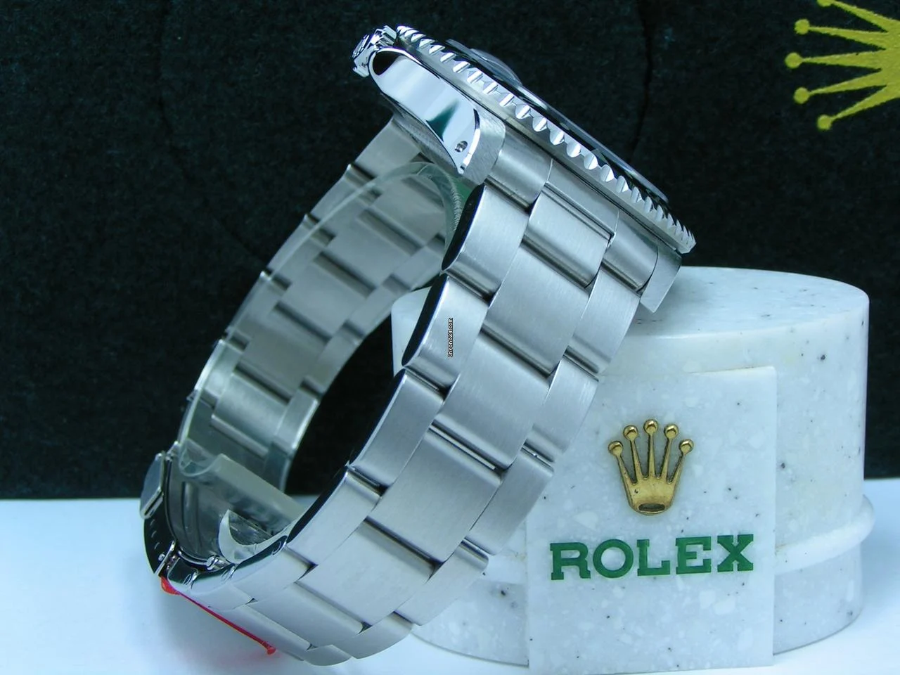 Rolex 1998 GMT-Master NOS with STICKERS Boxes Papers Black Dial Black-Red Coke Bezel 16700