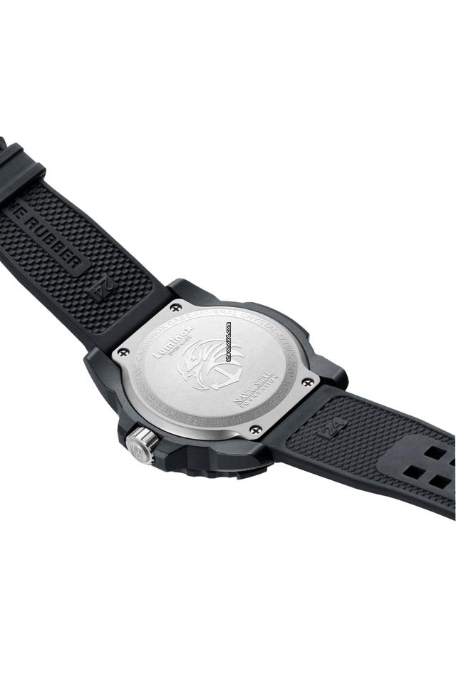 Luminox Navy Seal XS.3503.NSF Carbon Compound Black Navy 45mm Rubber Men's Watch