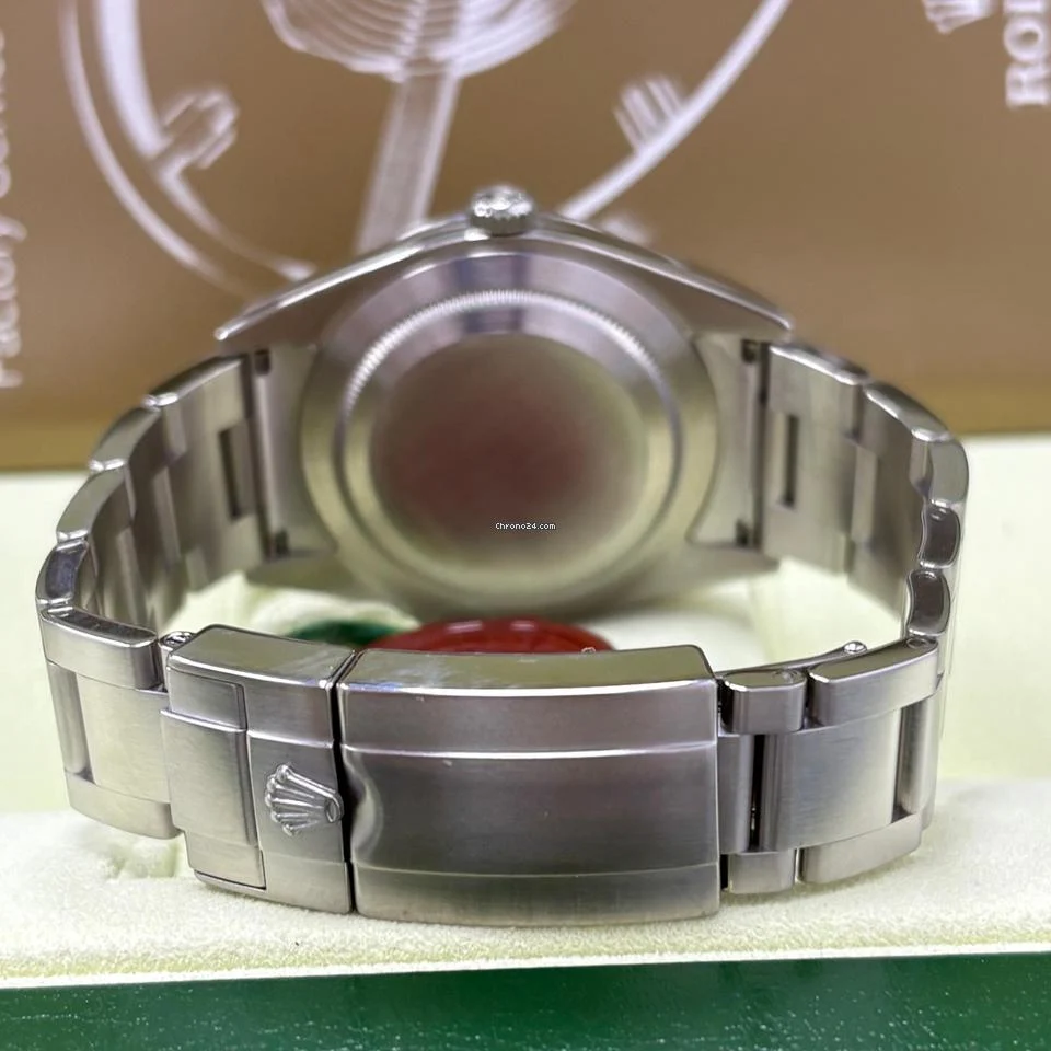 Rolex Explorer 214270 39mm Black MK1 Dial + Box