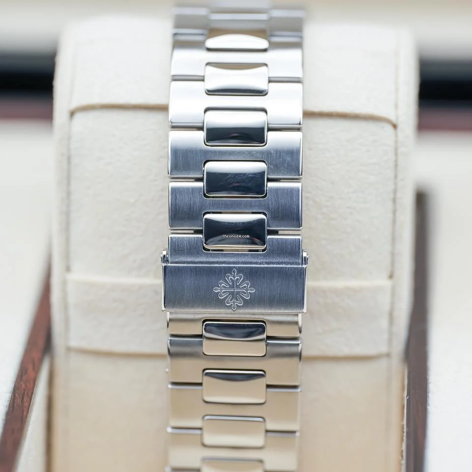 Patek Philippe Nautilus White Piano Dial 40mm 2013 Box & Papers 13 Patek Philippe Nautilus White Piano Dial 40mm 2013 Box & Papers