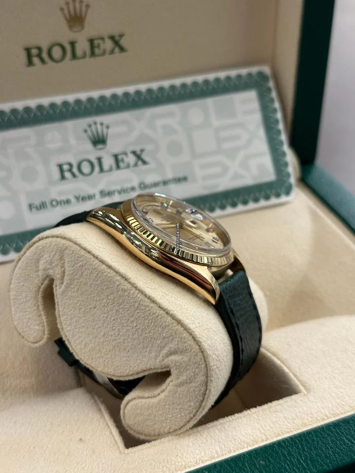 Rolex Day-Date 36 18K YG Factory Diamond Dial