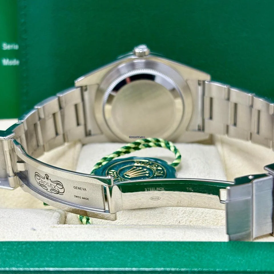 Rolex Explorer 214270 39mm Black MK1 Dial Box + Papers