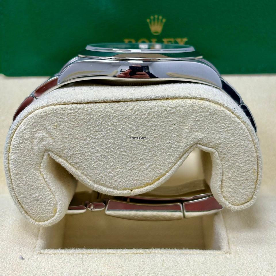 Rolex Explorer 214270 39mm Black MK1 Dial Box + Papers