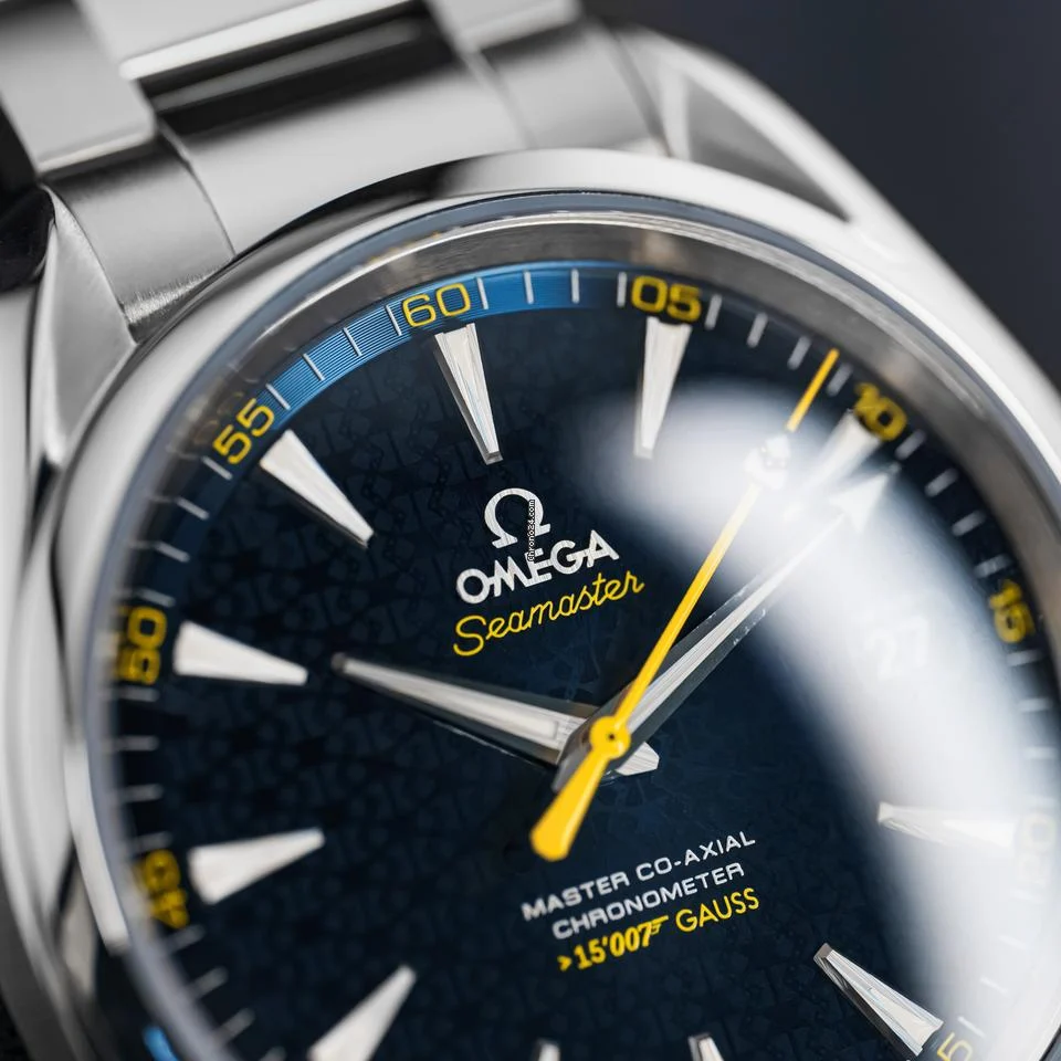 Omega Seamaster Aqua Terra Full Set + Special Edition Box & Accessories 9 Omega Seamaster Aqua Terra Full Set + Special Edition Box & Accessories