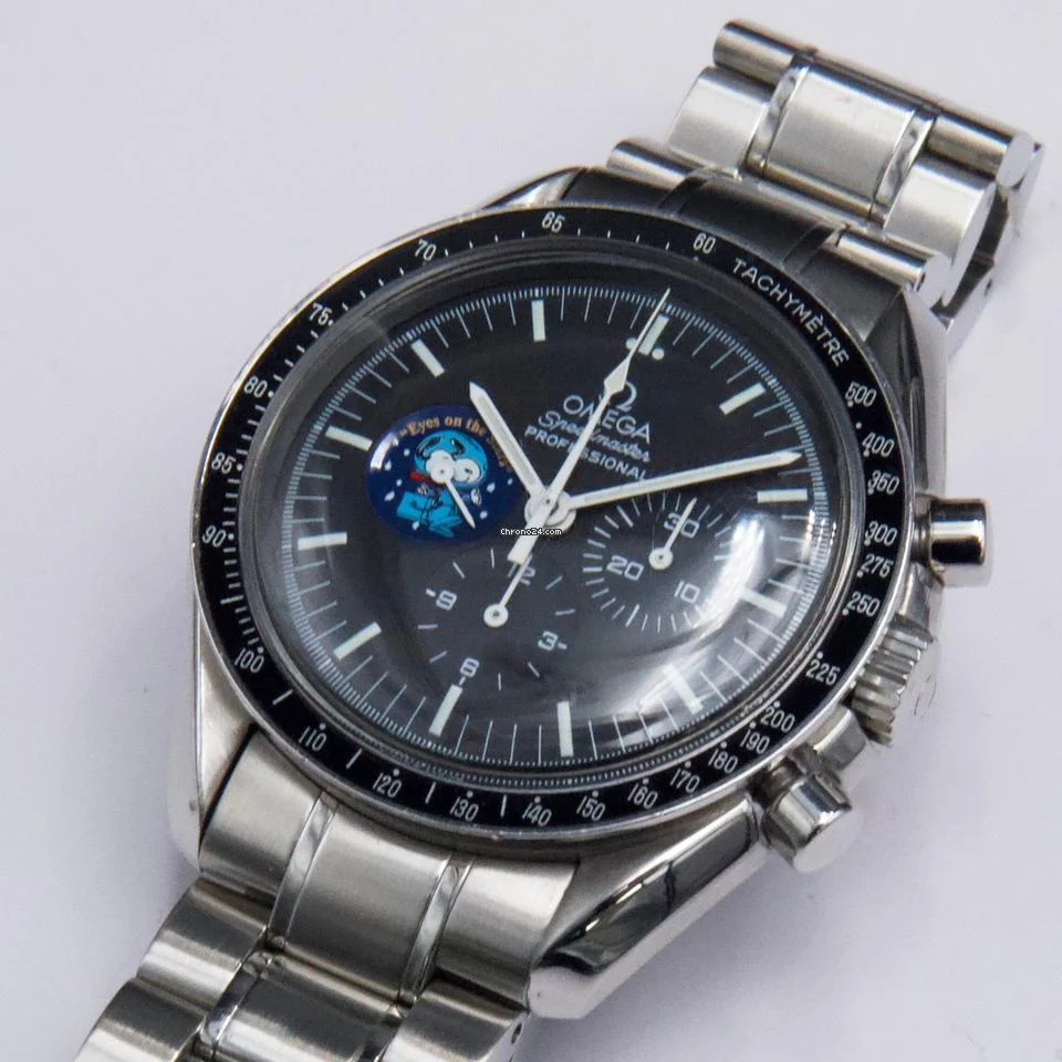 Omega Speedmaster MOONWATCH Snoopy Award 3578.51.00 Mens Watch 3 Omega Speedmaster MOONWATCH Snoopy Award 3578.51.00 Mens Watch