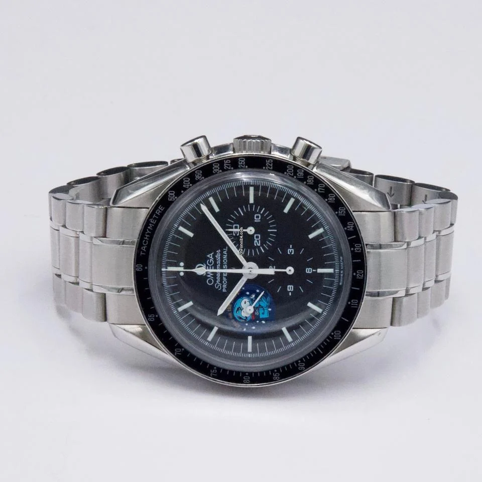 Omega Speedmaster MOONWATCH Snoopy Award 3578.51.00 Mens Watch 5 Omega Speedmaster MOONWATCH Snoopy Award 3578.51.00 Mens Watch