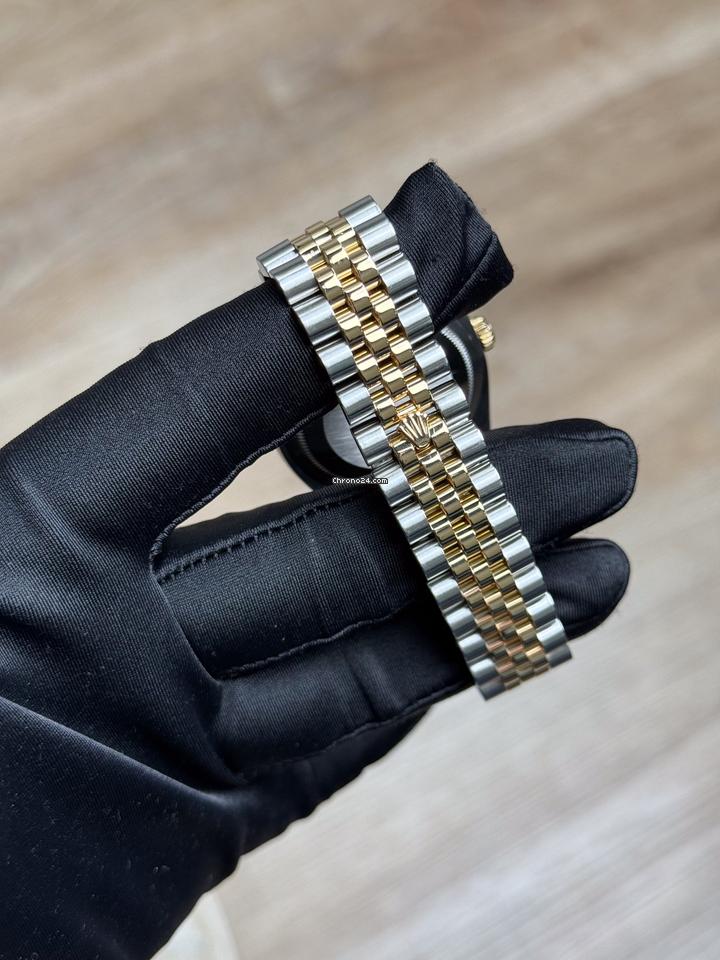 Rolex Datejust 36 2014 Like New 116233 Datejust 36 Champagne Diamond Jubilee 9 Rolex Datejust 36 2014 Like New 116233 Datejust 36 Champagne Diamond Jubilee