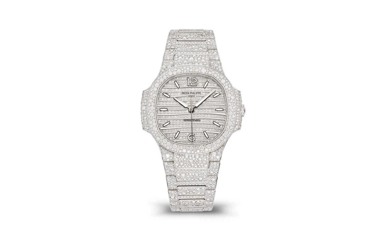 Patek Philippe 2025 New 7118/1450G - Nautilus Diamond Paved Dial White Gold 35.2 mm