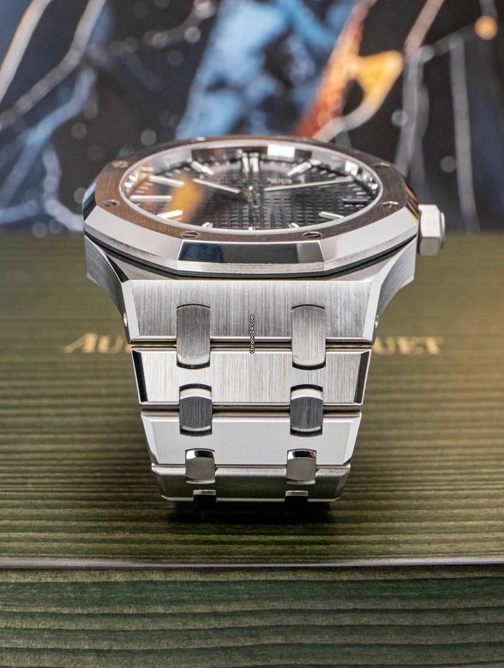 Audemars Piguet Royal Oak 15510ST.OO.1320ST.07 Full set Pre-owned 2023