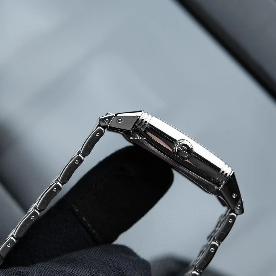 Jaeger-LeCoultre Reverso Gran Sport Steel Bracelet White Dial Automatic 290.8.60