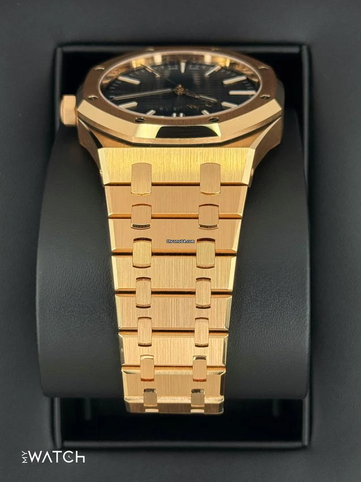 Audemars Piguet NEW 2025 Royal Oak 41mm 15510OR Pink Gold Blue Grande Tapisserie Dial 3 Audemars Piguet NEW 2025 Royal Oak 41mm 15510OR Pink Gold Blue Grande Tapisserie Dial