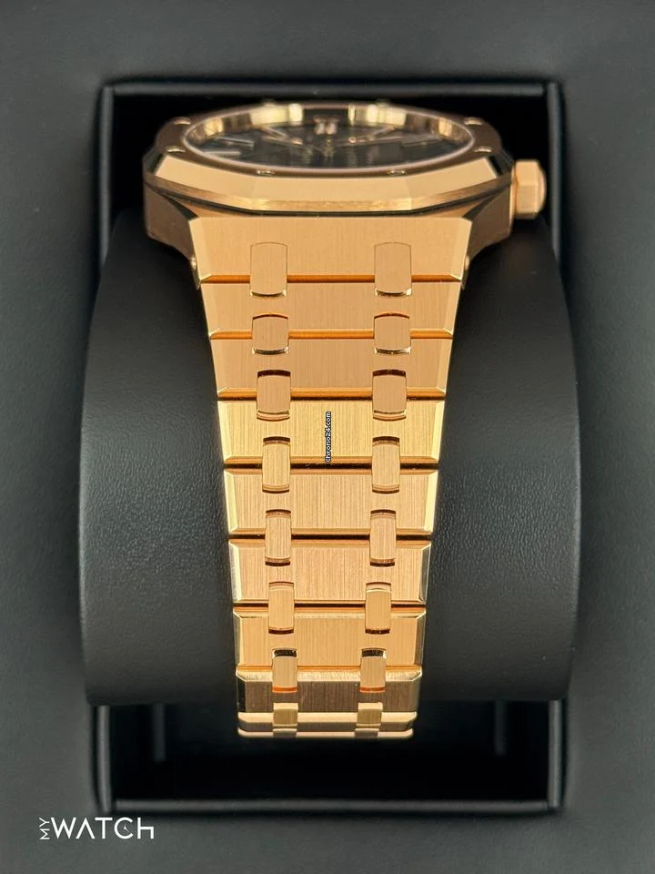 Audemars Piguet NEW 2025 Royal Oak 41mm 15510OR Pink Gold Blue Grande Tapisserie Dial 4 Audemars Piguet NEW 2025 Royal Oak 41mm 15510OR Pink Gold Blue Grande Tapisserie Dial