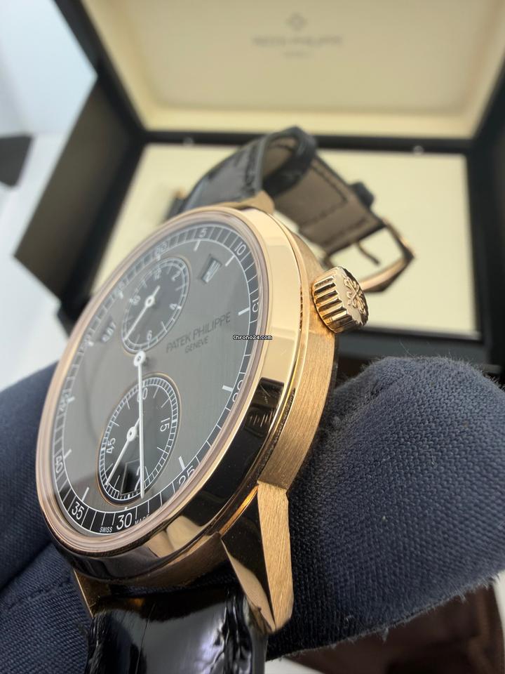 Patek Philippe 2022 BOX Pusher Rose Gold Regulator 5235 Annual Calendar