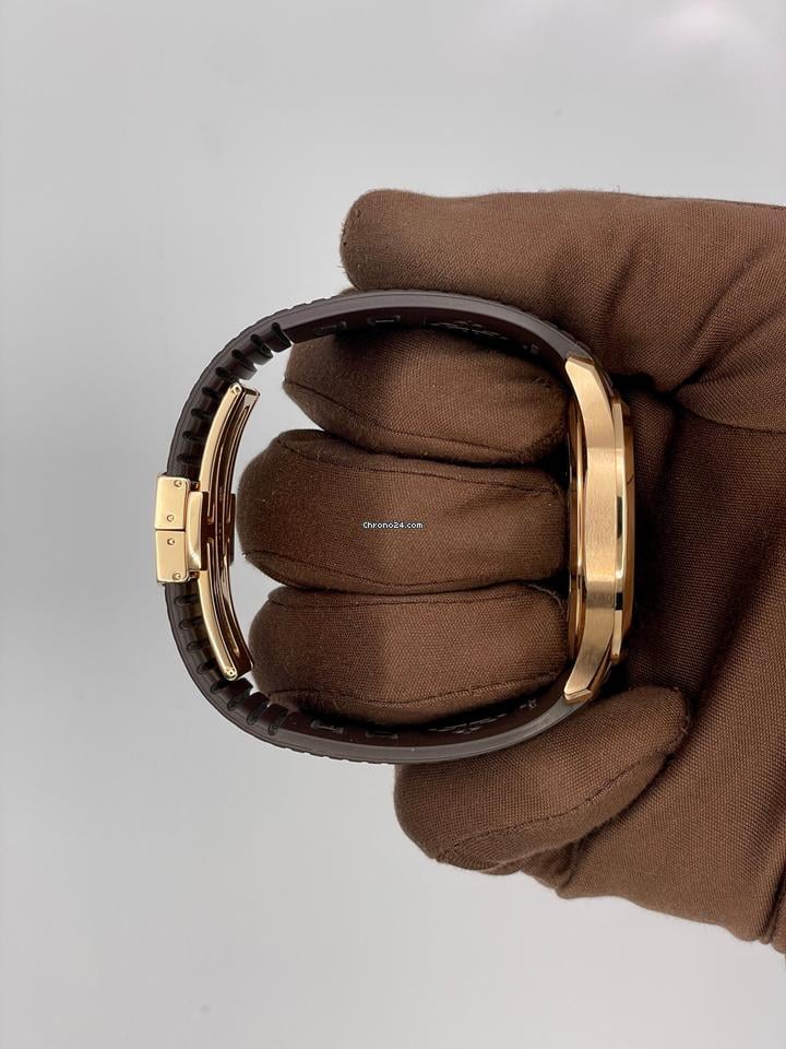 Patek Philippe 2009 Aquanaut 40mm Rose Gold 5167R-001