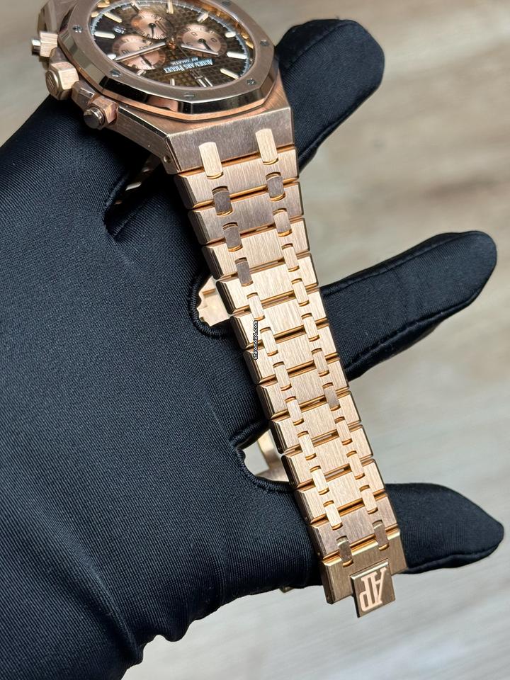 Audemars Piguet Royal Oak Chronograph 2017 Like New AP 26331OR Royal Oak Chronograph Brown FullSet