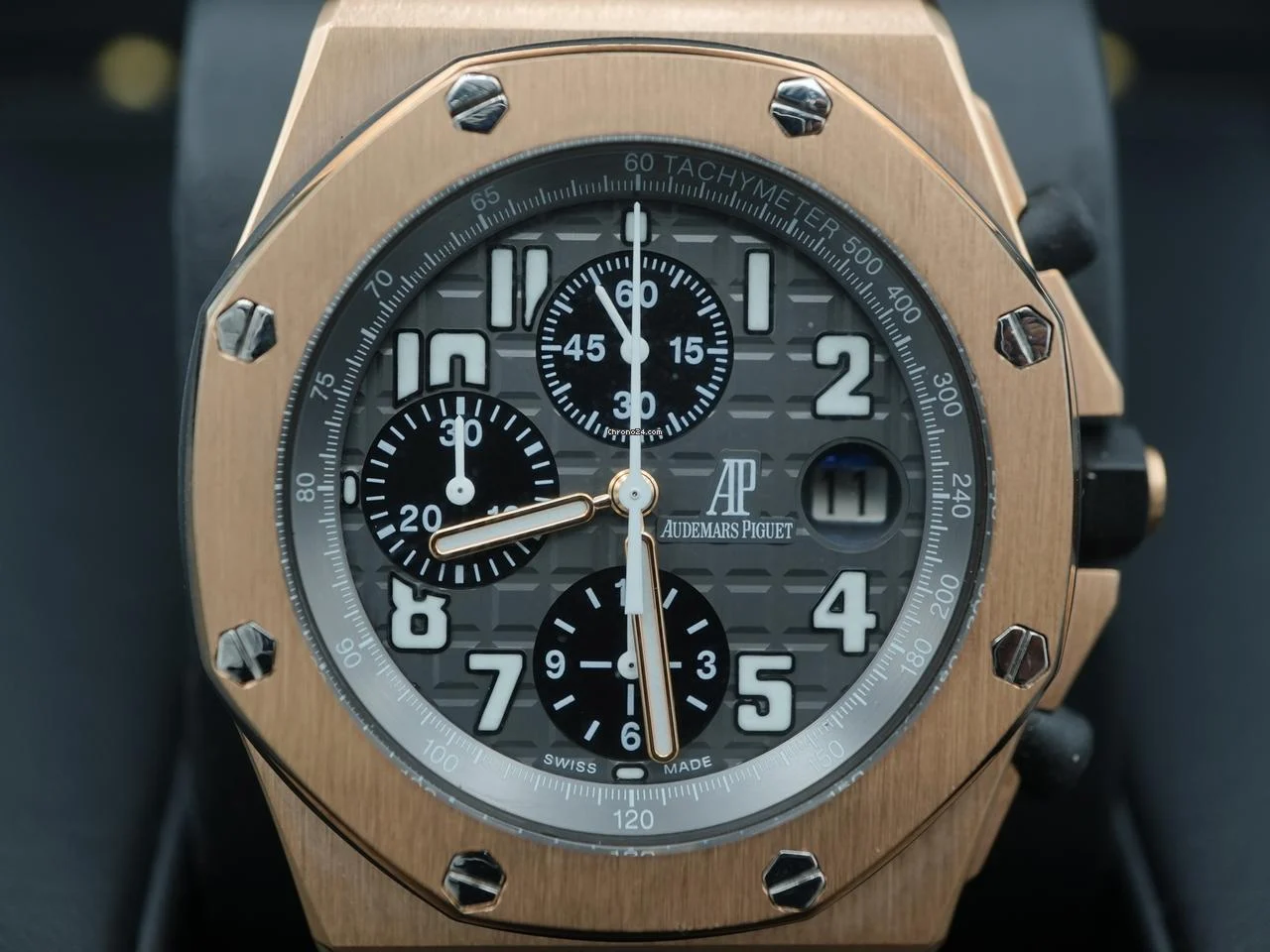 Audemars Piguet Royal Oak Offshore Chronograph Grey Dial 18K Rose Gold Bracelet 2003