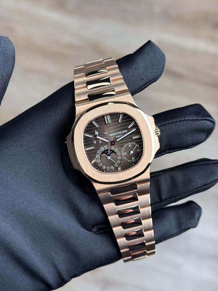 Patek Philippe Nautilus 2023 Full Set 5712/1R Nautilus Brown/Chocolate