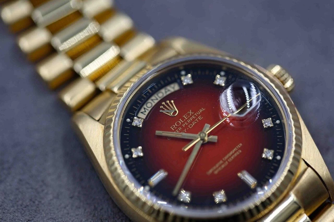 Rolex Day-Date 36 18038 Red Vignette Diamond Dial 18K 36mm