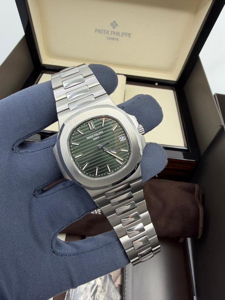 Patek Philippe 2021 UNPOLISHED IN STOCK Green Dial Steel Nautilus