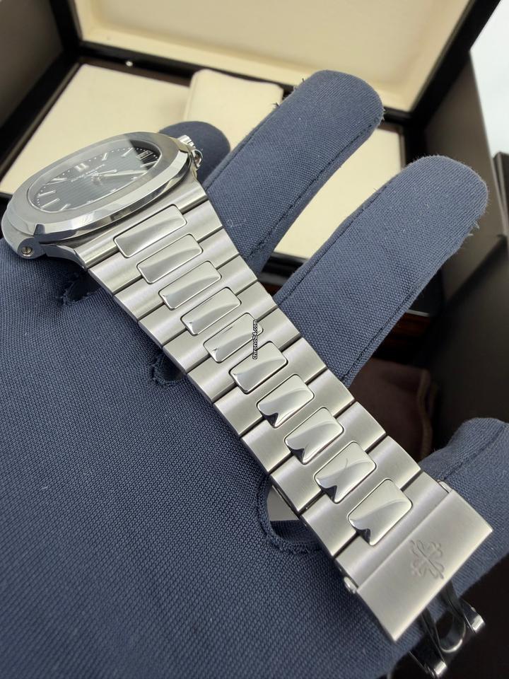 Patek Philippe 2021 UNPOLISHED IN STOCK Green Dial Steel Nautilus