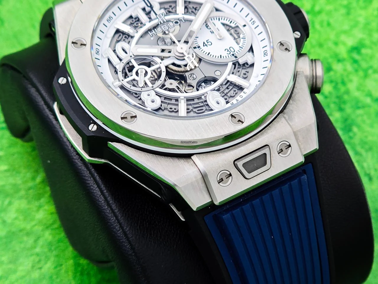 Hublot Big Bang Unico 45mm White Titanium JSM15 Ref 411.NE.2010.LR.JSM15 - Complete set 2019 16 Hublot Big Bang Unico 45mm White Titanium JSM15 Ref 411.NE.2010.LR.JSM15 - Complete set 2019