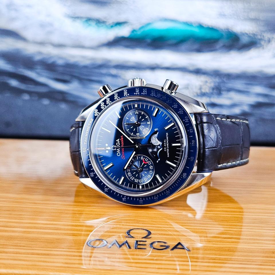 Omega Speedmaster Moonphase Moonwatch Moonwatch Blue Dial Box Papers 304.33.44.52.03.001