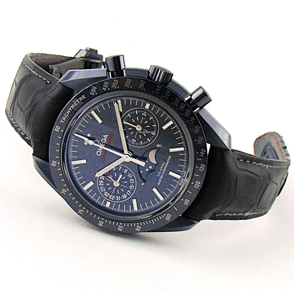 Omega 2023 Speedmaster Moonwatch Moonphase 44mm