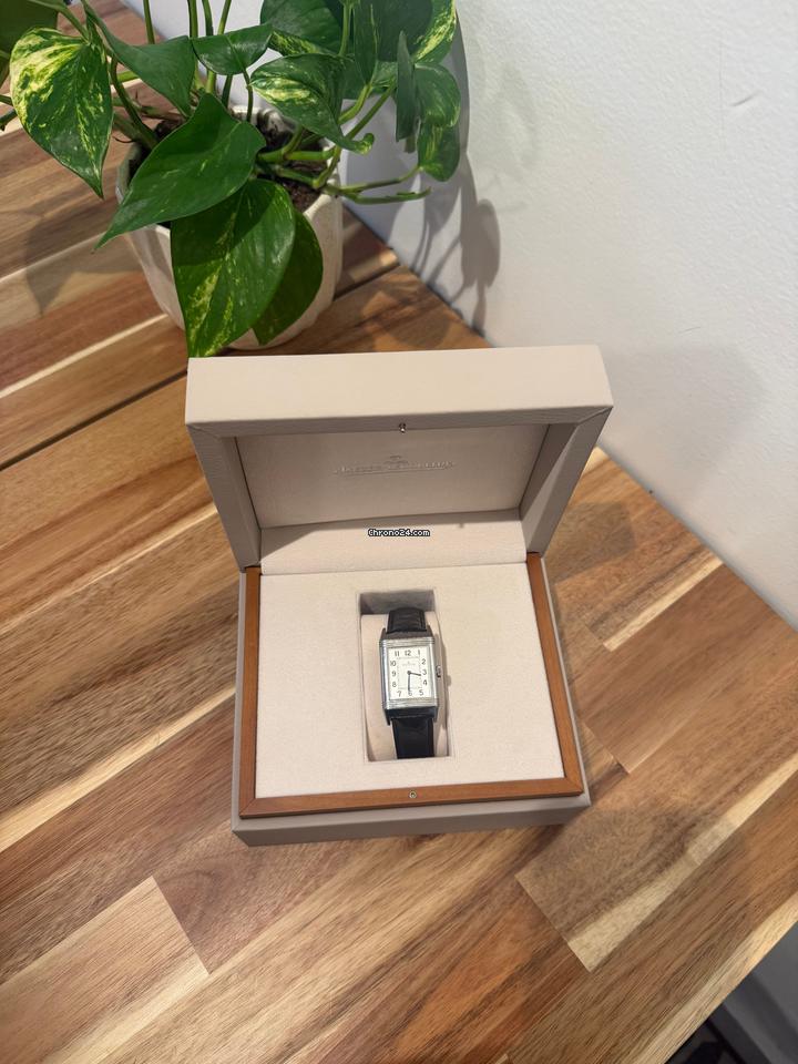 Jaeger-LeCoultre Grande Reverso Ultra Thin Excellent Condition ? Documentation Included ? New Alligator