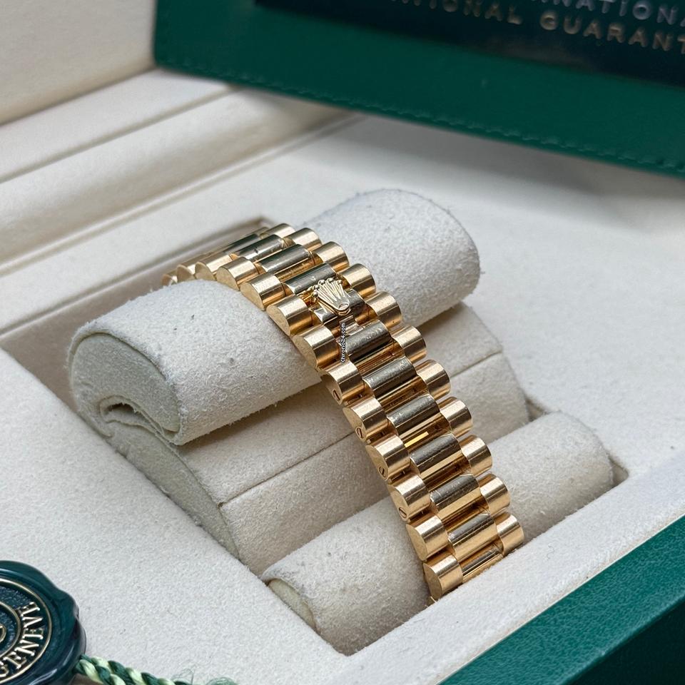 Rolex Datejust 31 Champagne Diamond Dial Yellow Gold Diamond Bezel President Bracelet