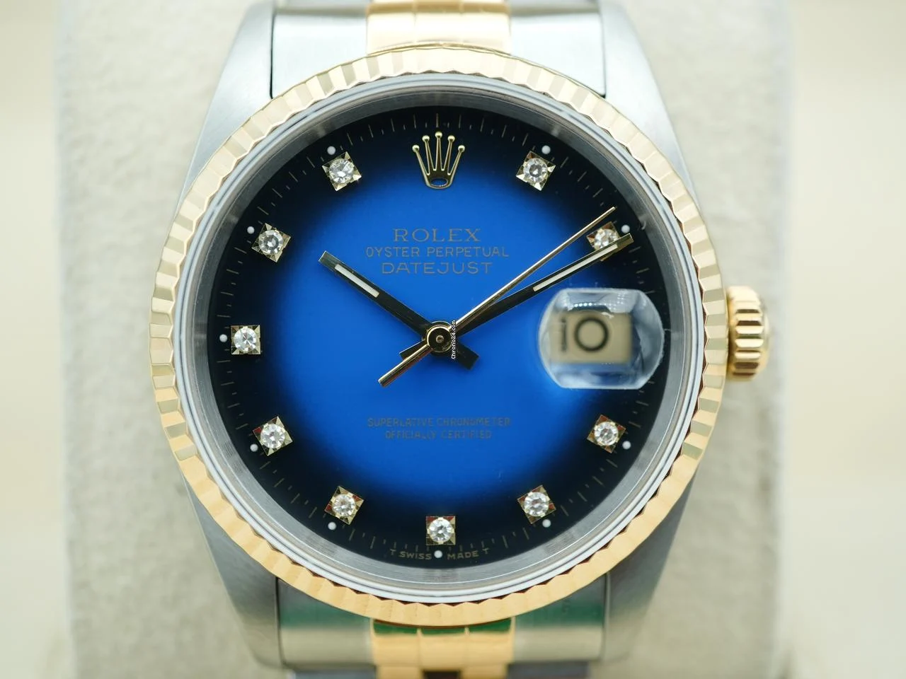 Rolex 16233 Datejust 36 mm Blue Vignette Diamond Dial Jubilee Bracelet Complete Set 1999
