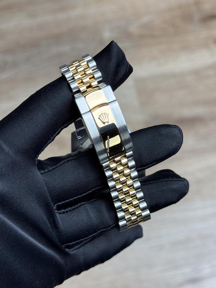 Rolex Datejust 41 2016 LikeNew 126333 Datejust 41 Champagne Diamond Flu Jubile