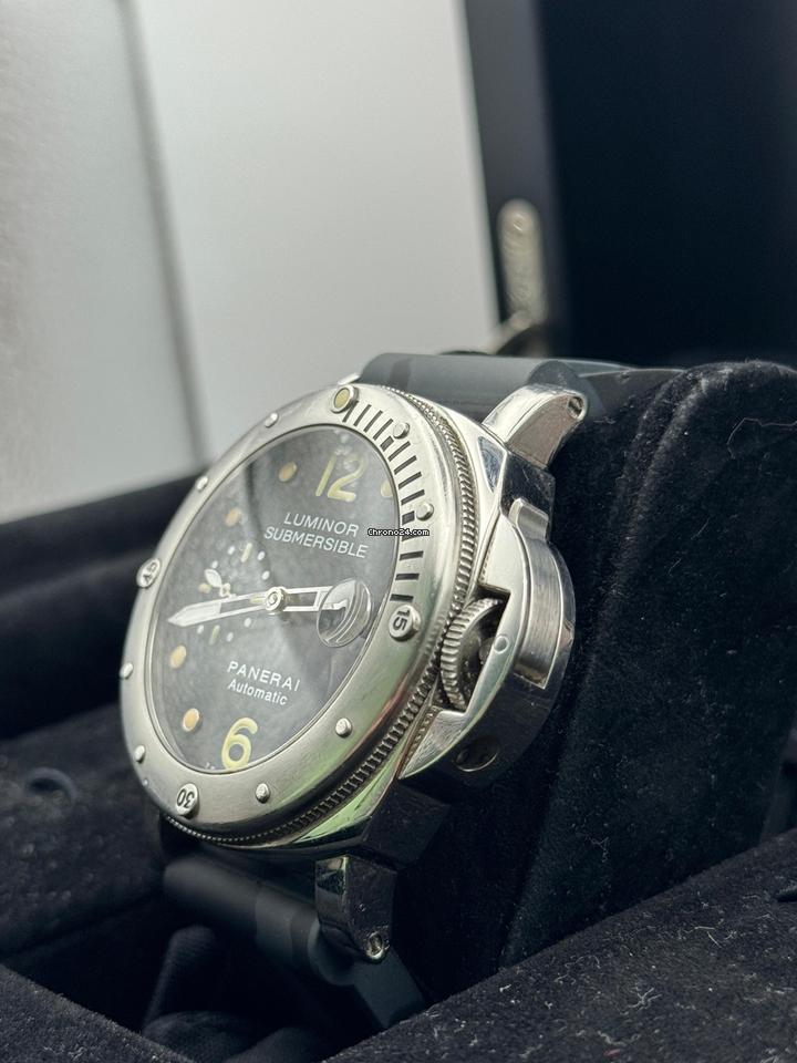 Panerai Luminor Submersible 3 Panerai Luminor Submersible