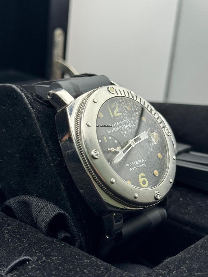 Panerai Luminor Submersible 4 Panerai Luminor Submersible