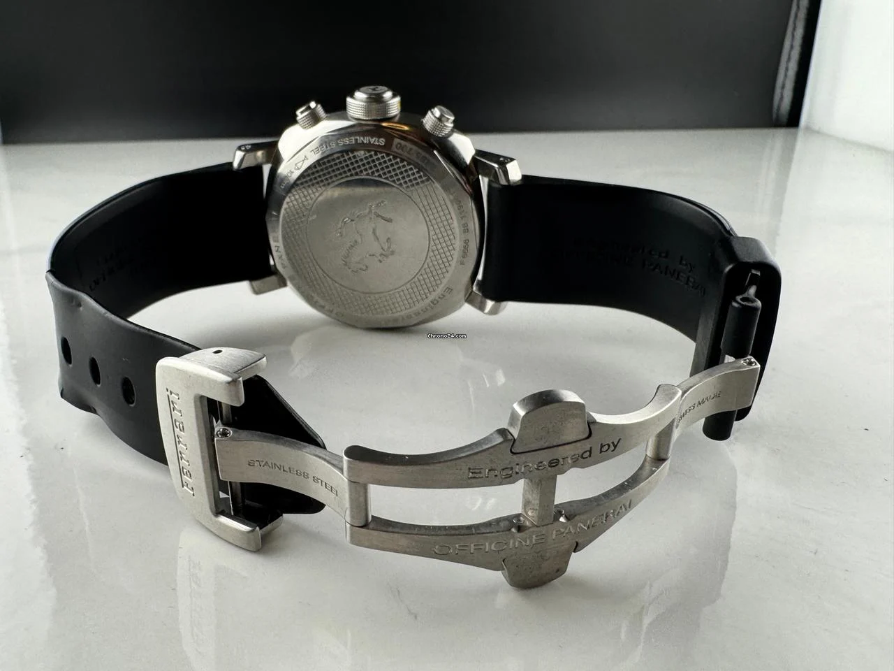 Panerai Ferrari Chronograph Granturismo 45mm Automatic Limited Edition w Box 9 Panerai Ferrari Chronograph Granturismo 45mm Automatic Limited Edition w Box