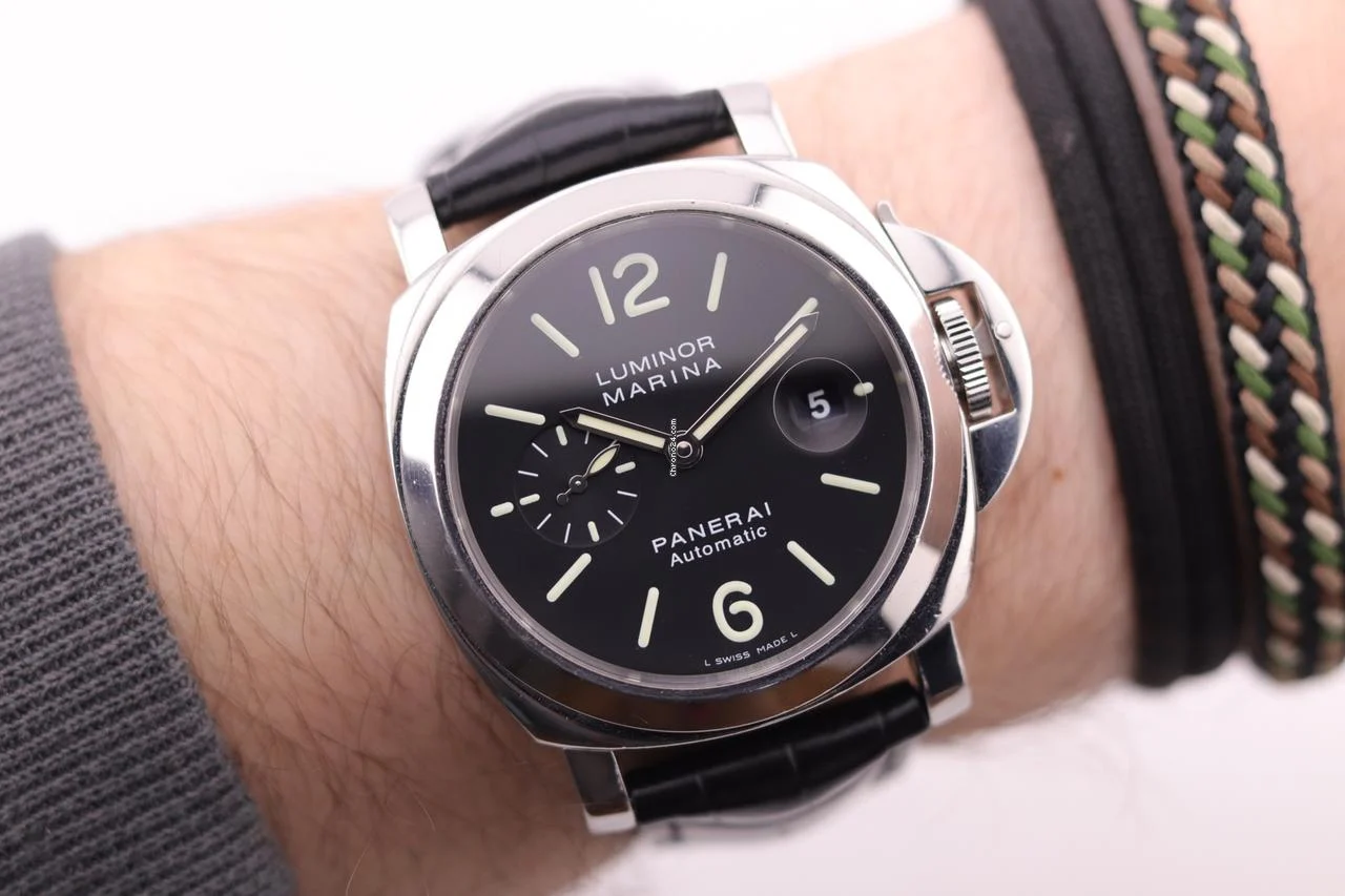 Panerai Luminor Marina 44mm Black Dial 12 Panerai Luminor Marina 44mm Black Dial